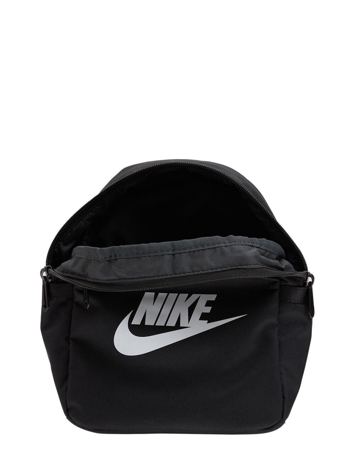 plain black nike backpack