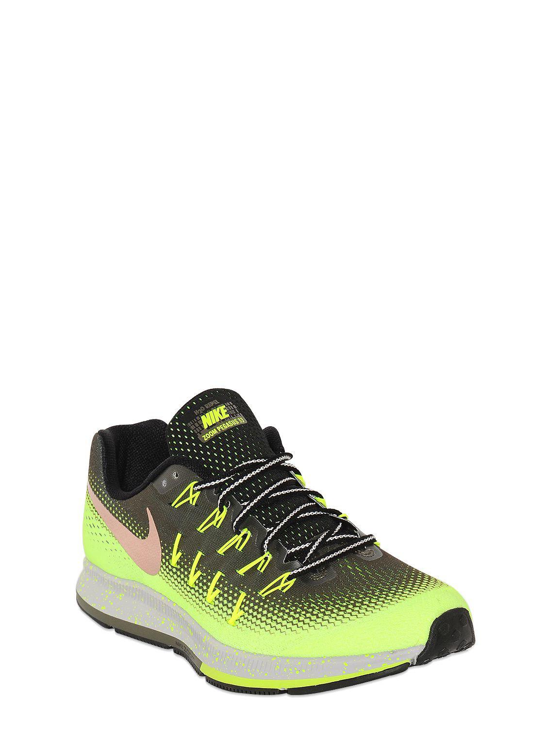 Nike Air Zoom Pegasus 33 Shield Running Shoes in Green/Grey (Green) for Men  - Lyst
