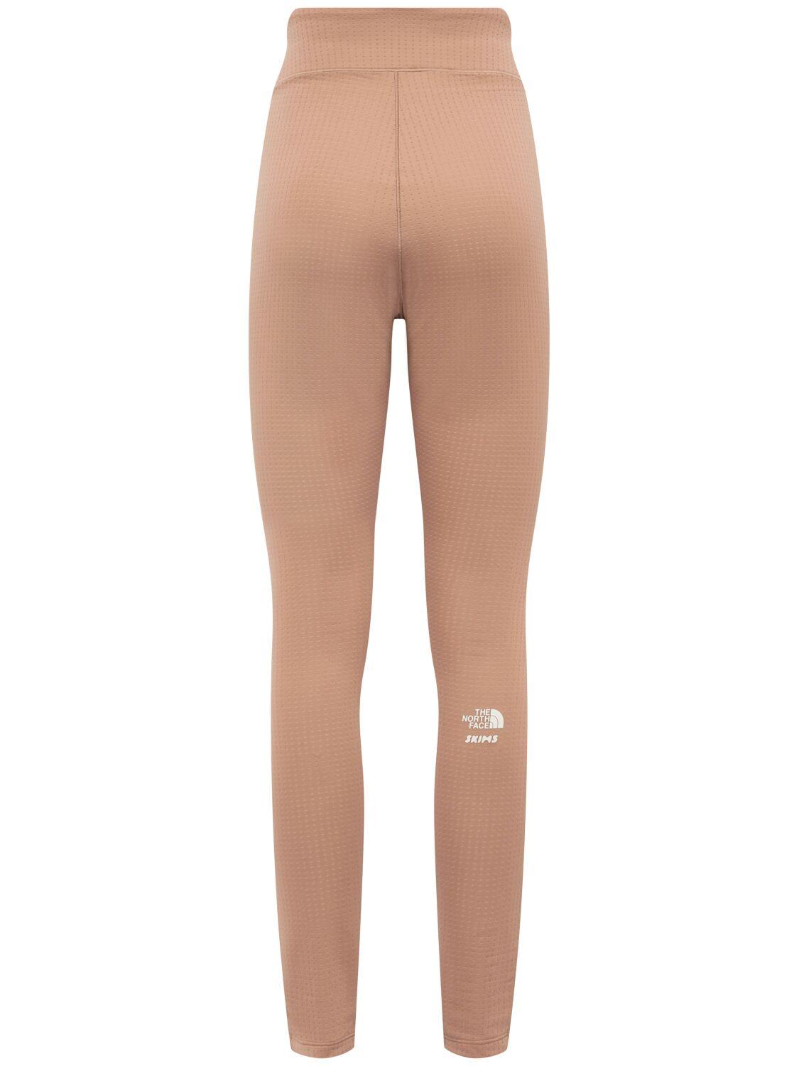 the-north-face-Ochre-Skims-