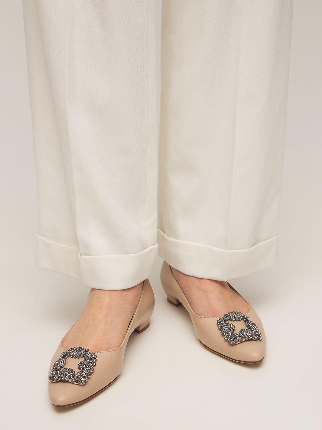 Hangisi flat shop manolo blahnik