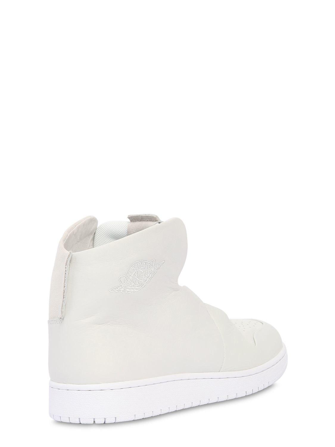 confirm Alienate Brown Nike Air Jordan 1 Sage Xx Mid Top Sneakers in White | Lyst