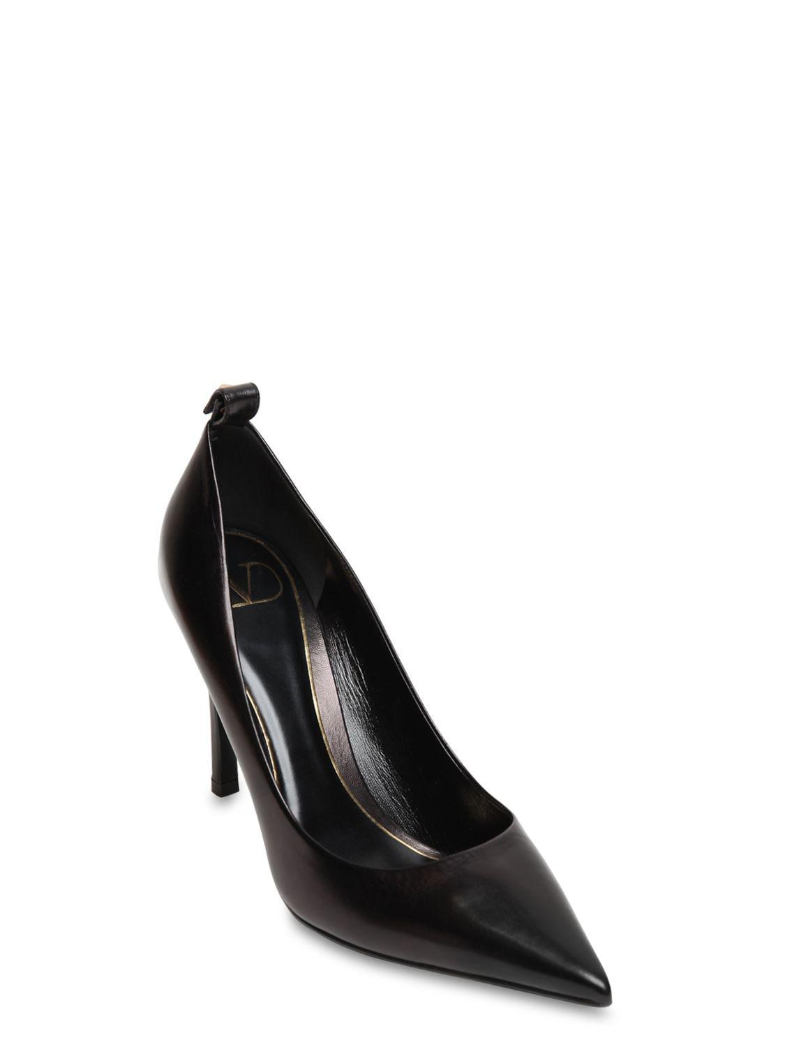 valentino rockstud flair