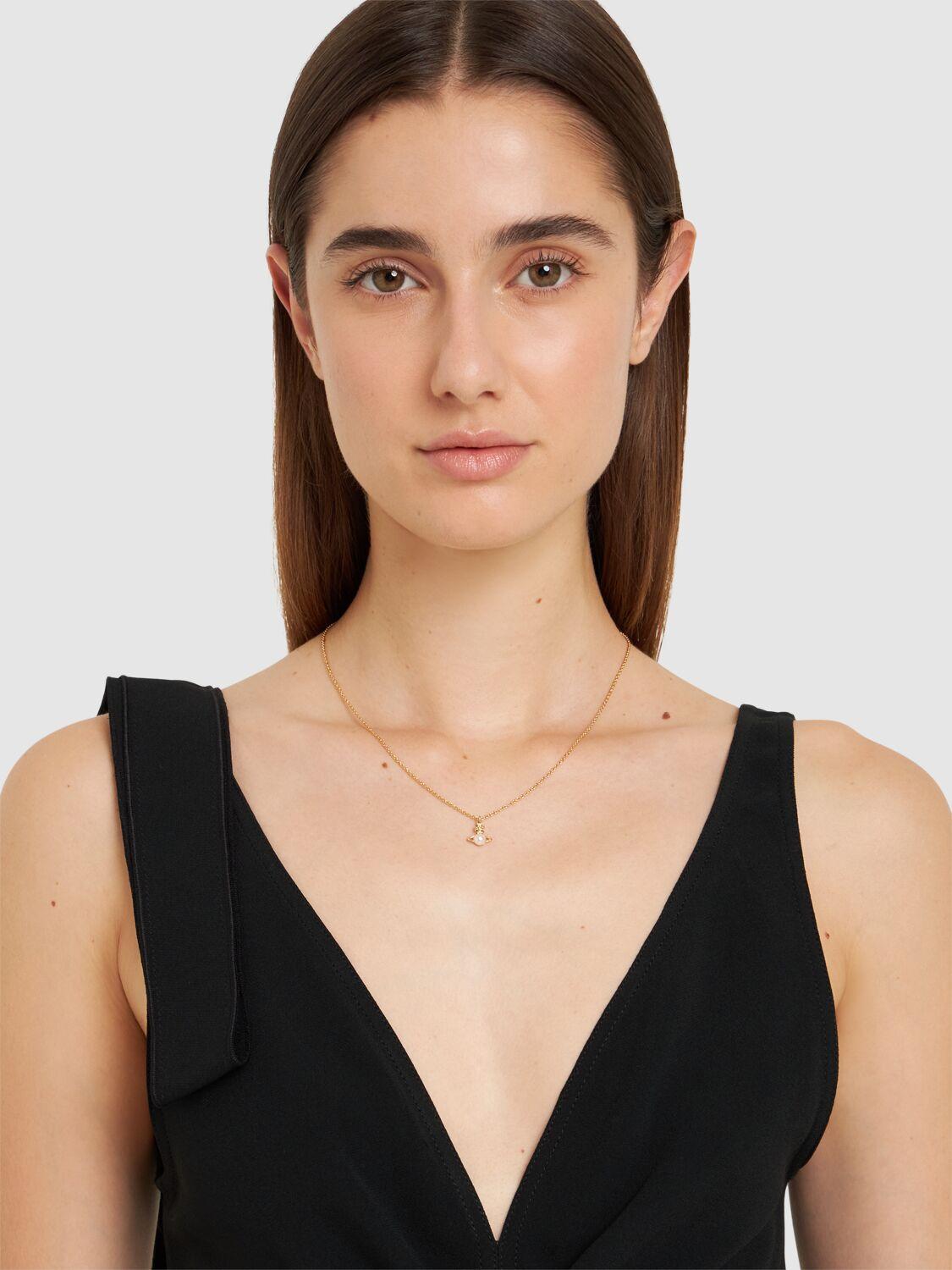 ★Vivienne Westwood★ Vivienne Westwood Women's BALBINA Pear Balbina Pendant Necklace in PLATINUM-CREAM-Pearl | Vivienne