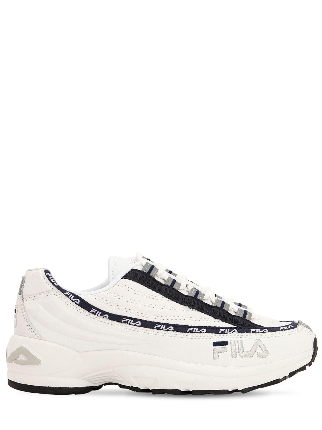fila niña rosa