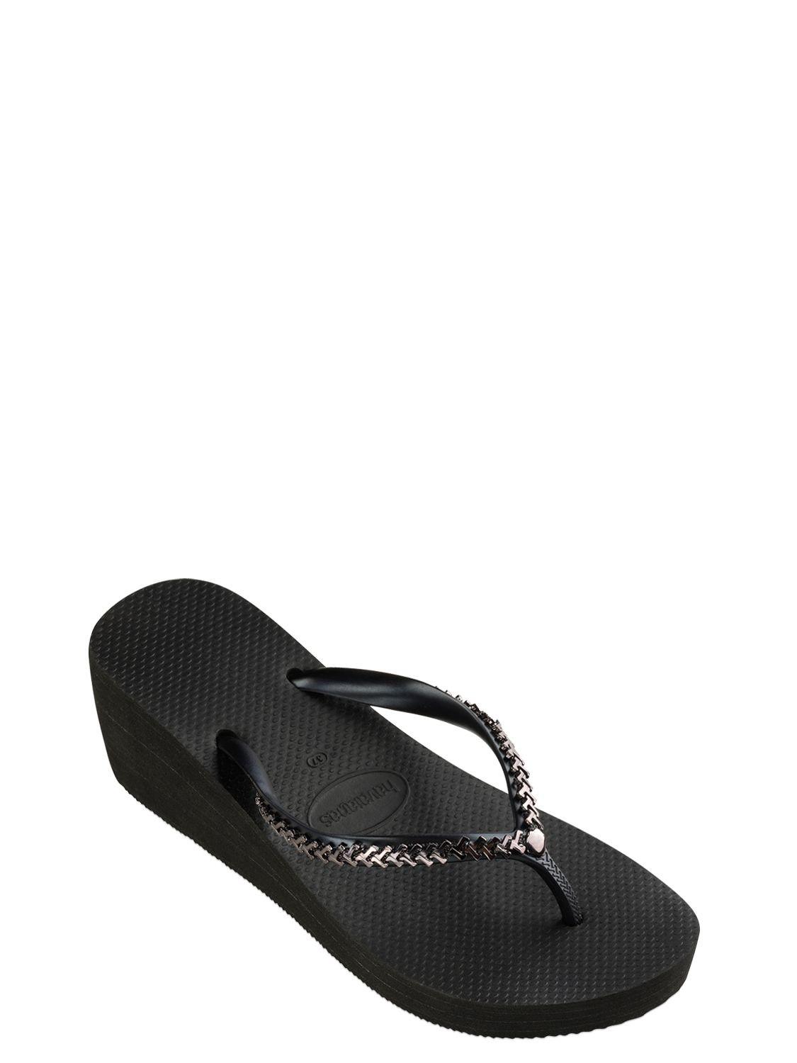 havaianas black wedge flip flops