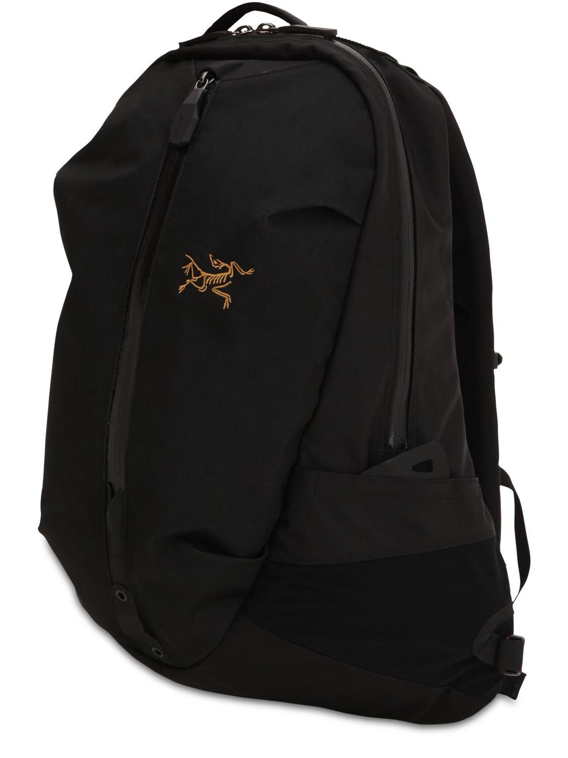 Arc'teryx Arro 16 Backpack in Black for Men | Lyst
