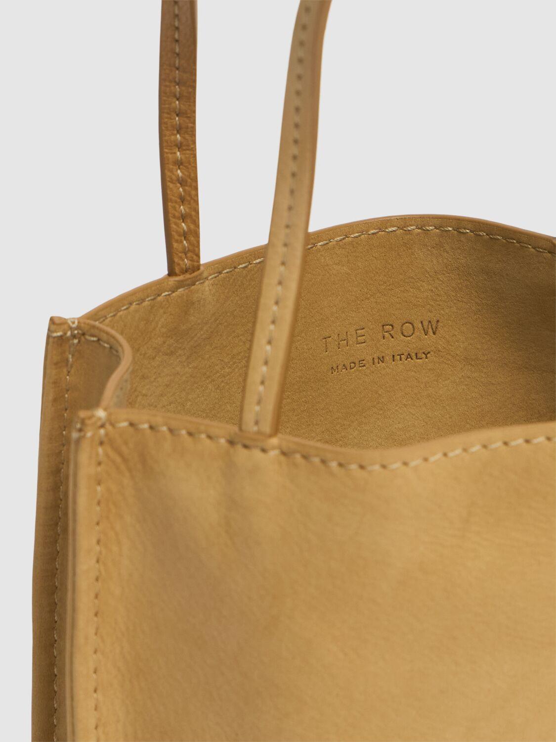 【THE ROW】Small To Goスエードトップハンドルバッグ送料関税込 The Row Small To Goスエード トップハンドルバッグ ナチュラル