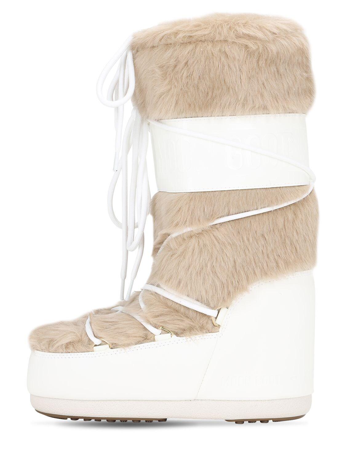 Moon Boot Classic Faux Fur Boots in White - Lyst