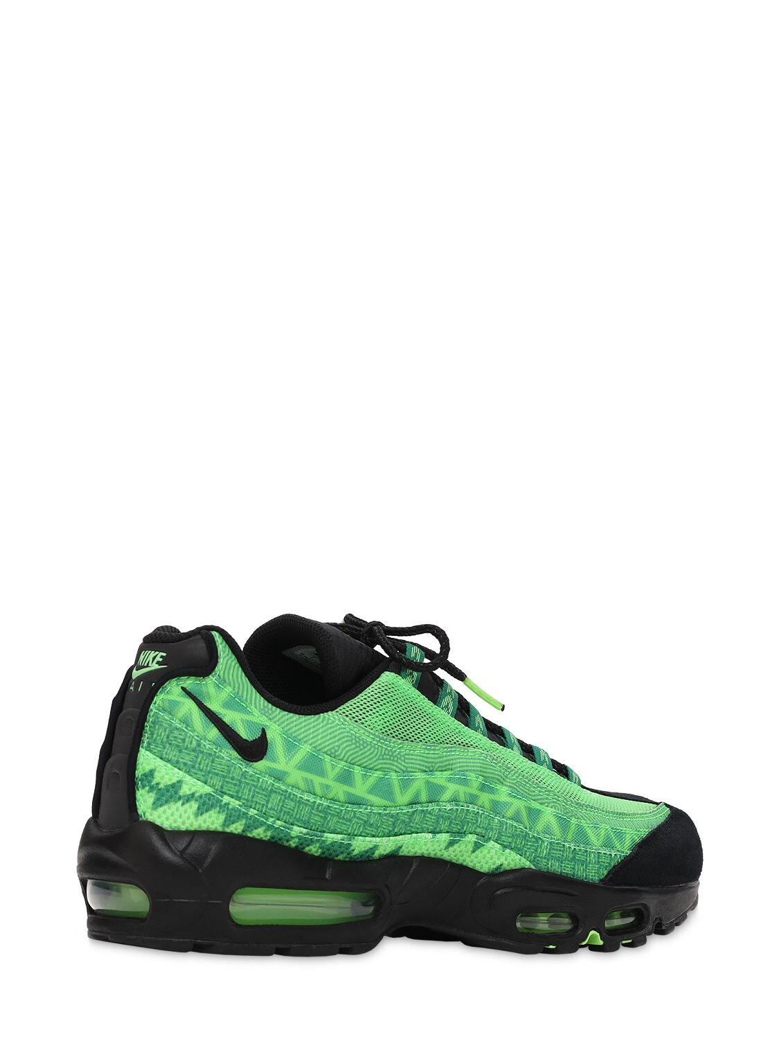 Nike Canvas Air Max 95 Nigeria in Green/Black (Green) for Men - Lyst