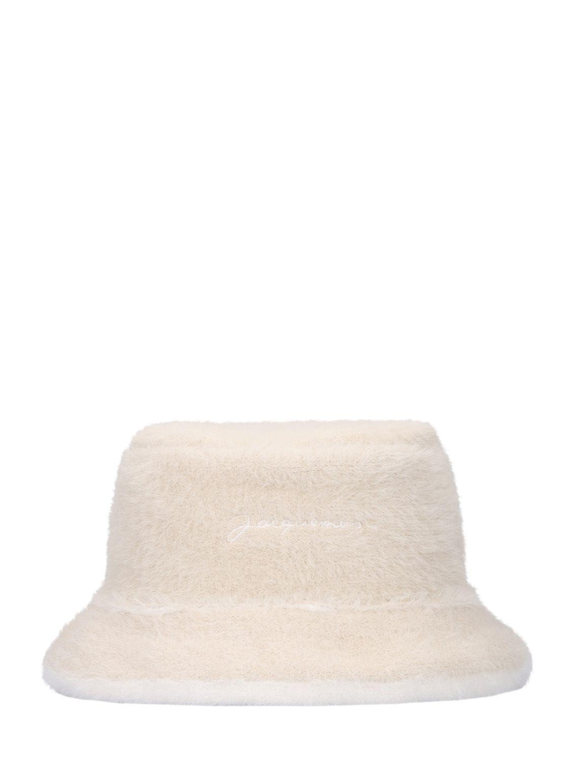 Jacquemus Le Bob Neve Tech Hairy Bucket Hat in Natural for Men | Lyst