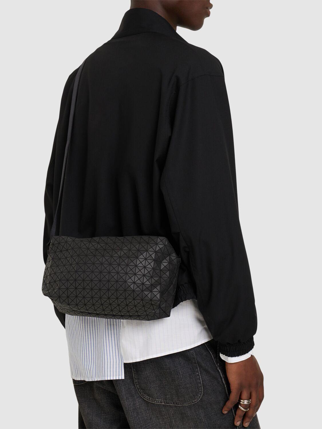 メンズ Issey Miyake メッセンジャーバッグ | オンラインセール