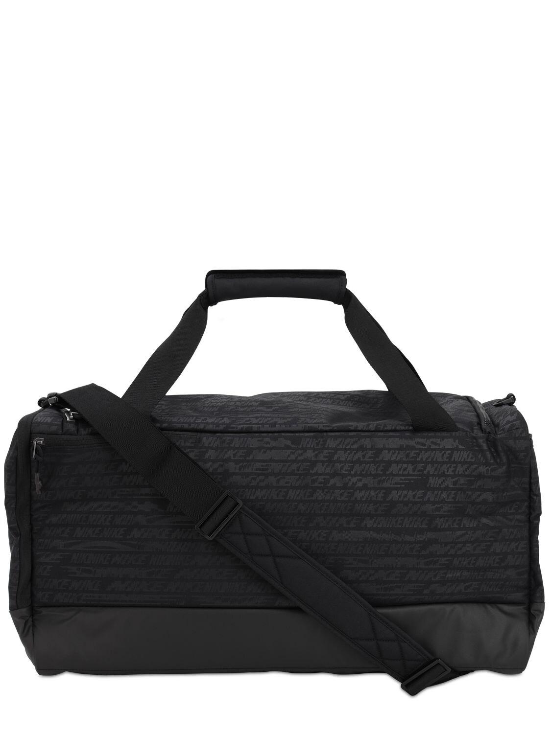 nike training vapor power holdall in black