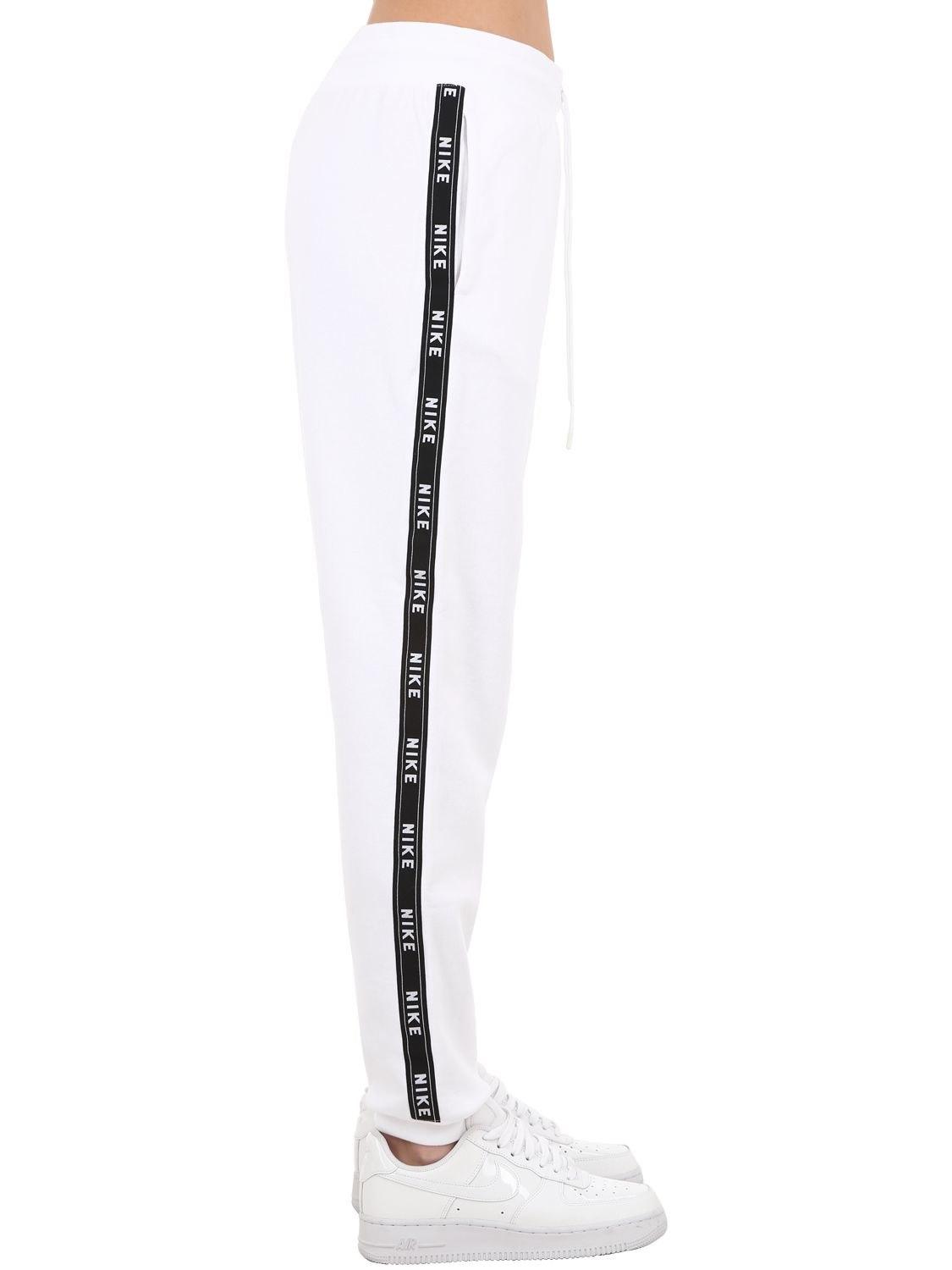 pantalones nike 
