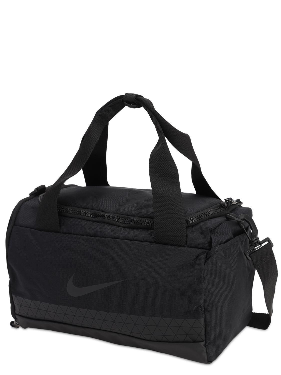 Professor Buitenlander Afkeer Nike Vapor Jet Drum Mini Duffle Bag in Black for Men | Lyst Canada