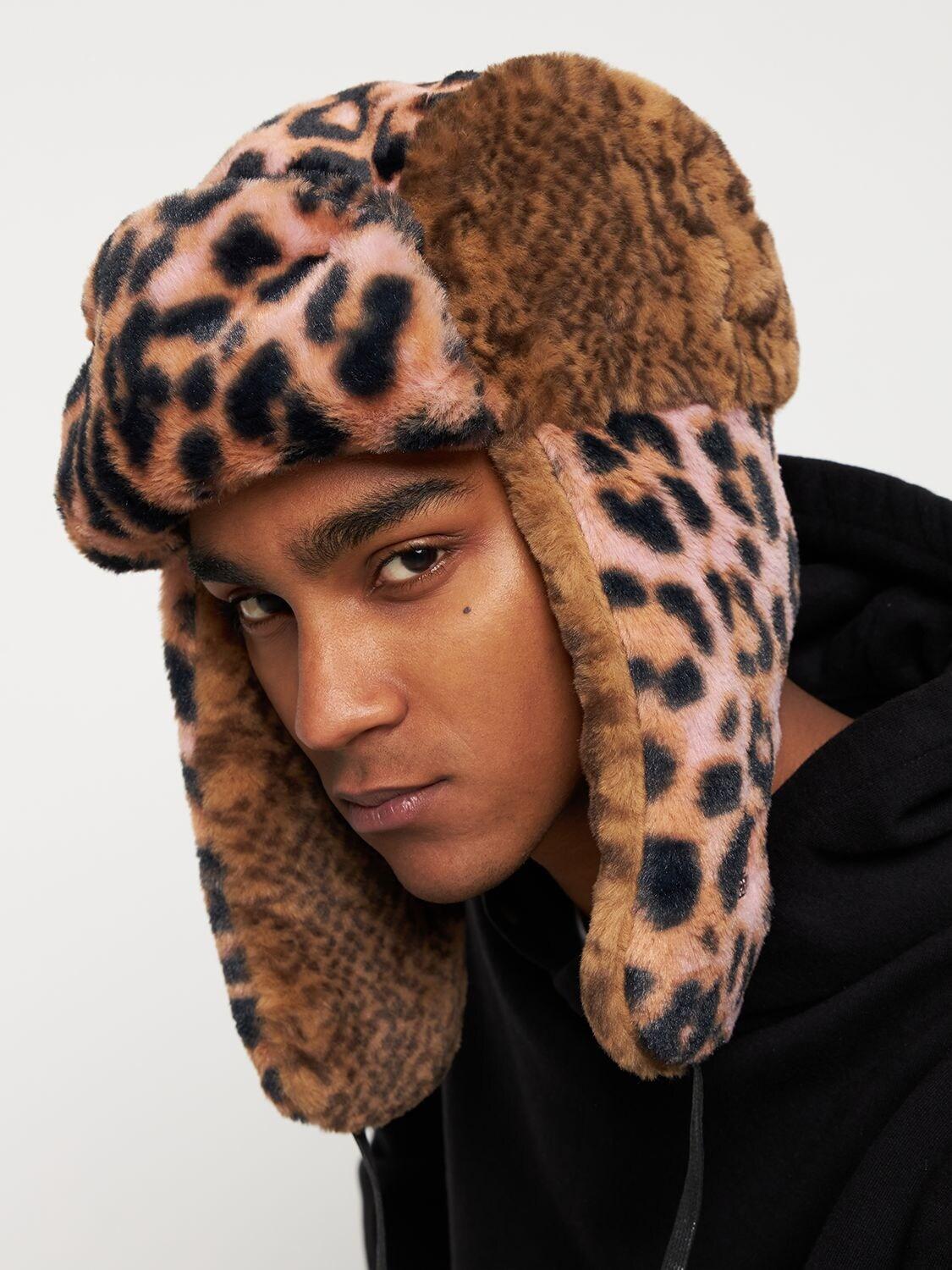 Kangol hot sale leopard hat