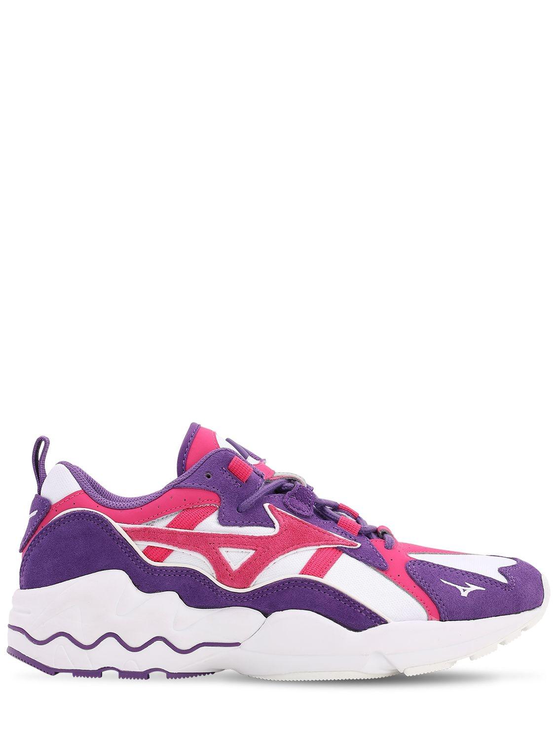 mizuno red wave rider 1s