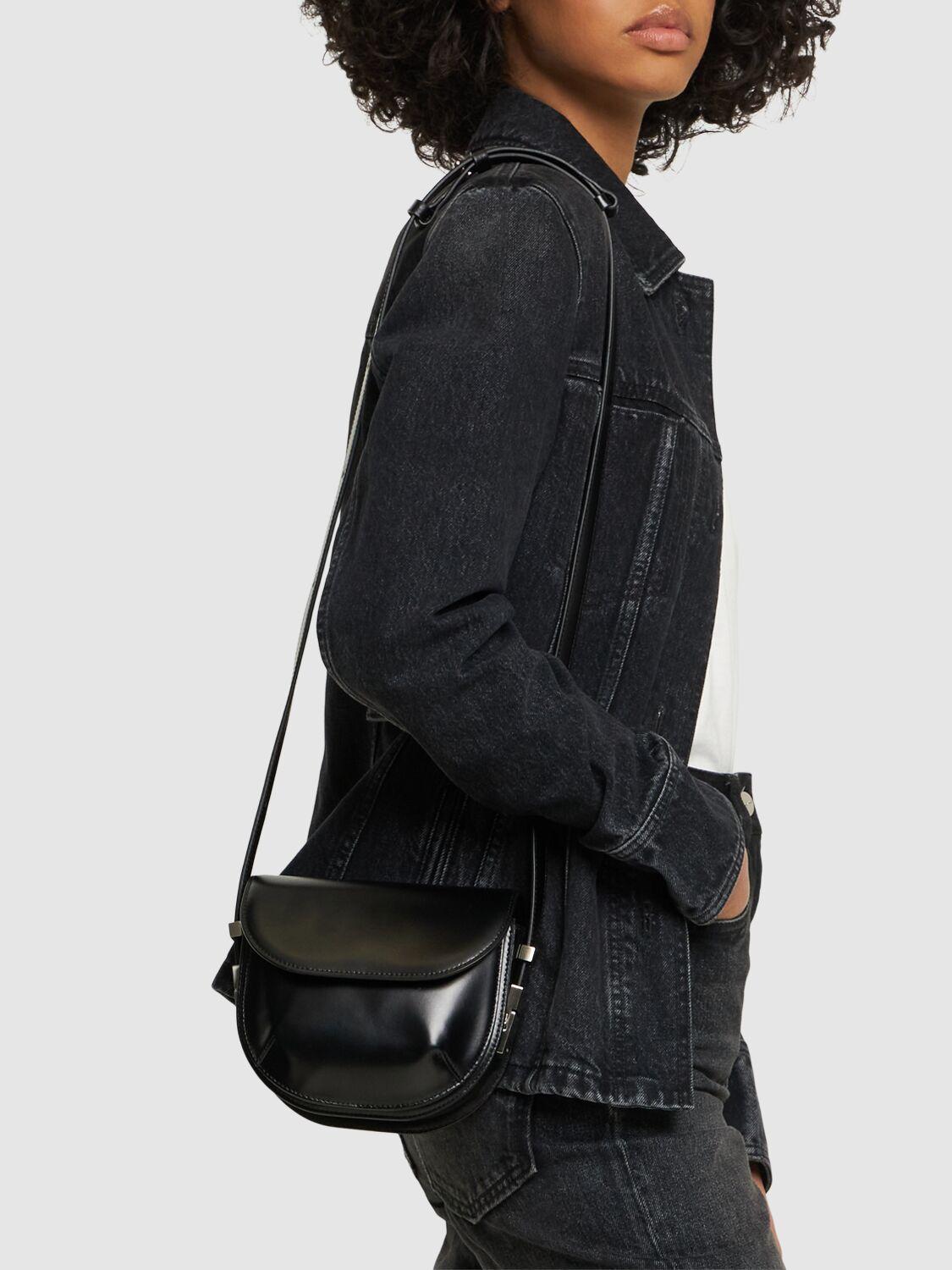 OSOI Cubby コーテッドレザーショルダーバッグ ブラック | Lyst