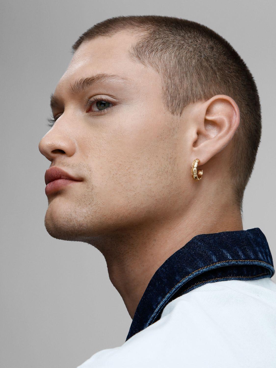 Emanuele Bicocchi Cross Earring 2025 | www.epicamlv.com
