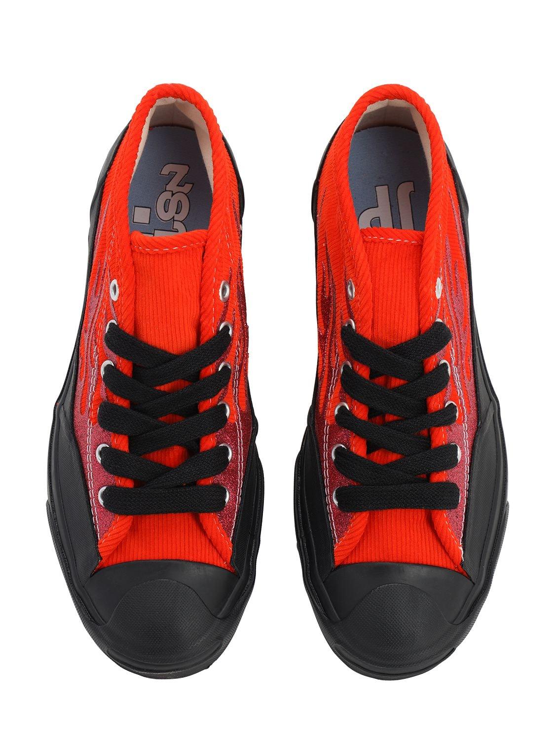 converse chukka sneaker