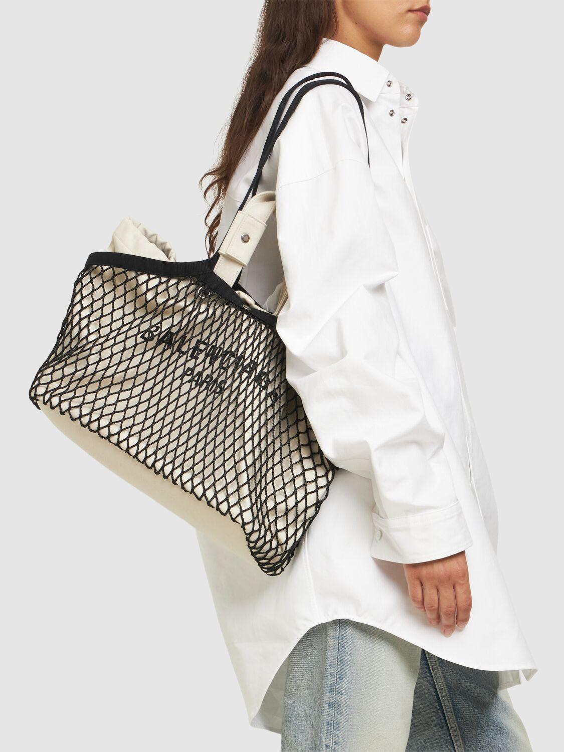BALENCIAGA＊24/7 Medium Tote Bag＊送料込 BALENCIAGA 24/7 medium layered printed canvas and crocheted