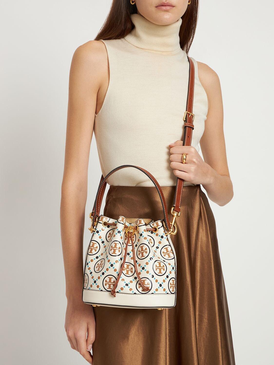 Tory Burch T Monogram Contrast Embossed Bucket Bag in White | Lyst Australia