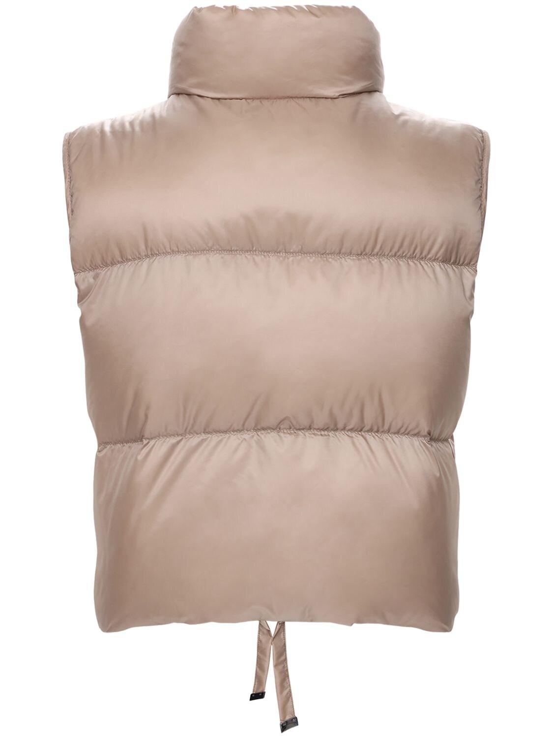 Max Mara Synthetic Crop Nylon Down Vest in Beige (Natural) - Lyst