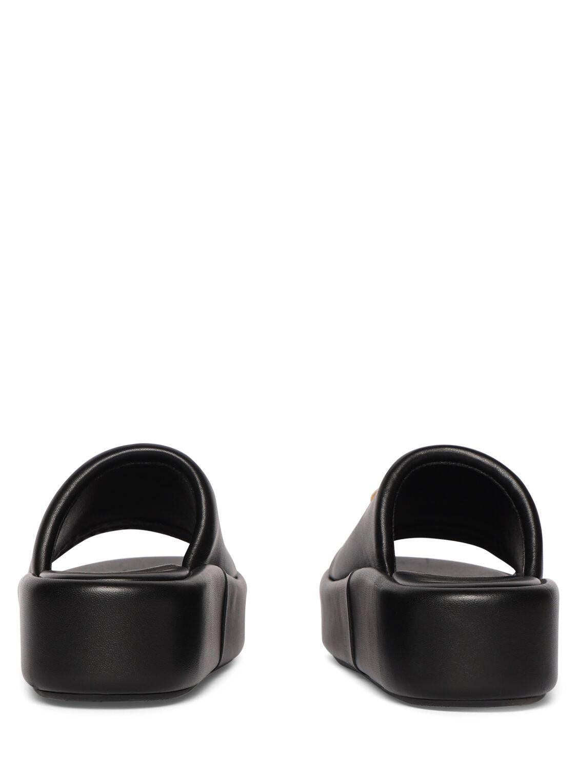 【BALENCIAGA】光沢のあるレザーのBBサンダル 80mm Balenciaga Bb シャイニーレザースライドサンダル 80mm ブラック