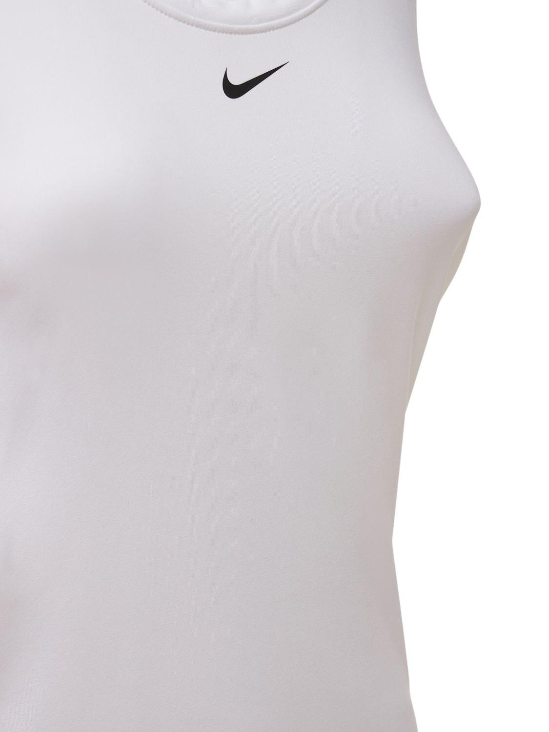 nike white tank top