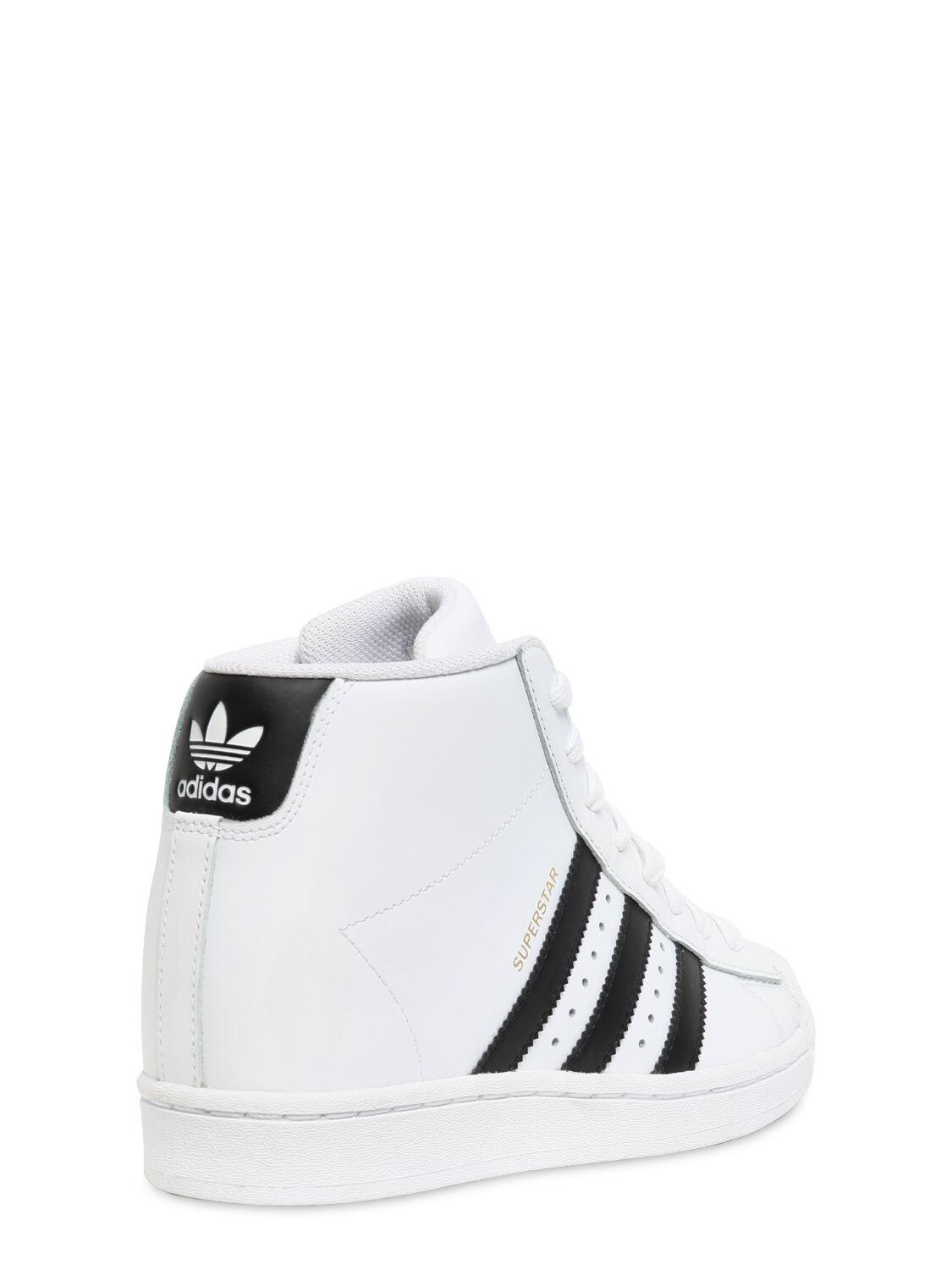 adidas superstar heel