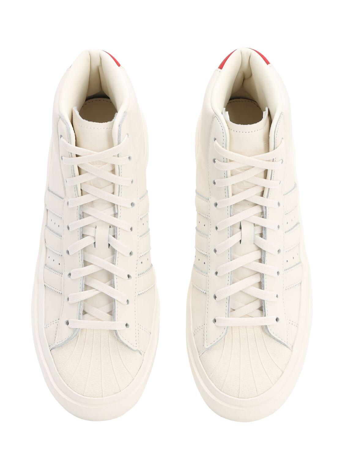 white 80s sneakers
