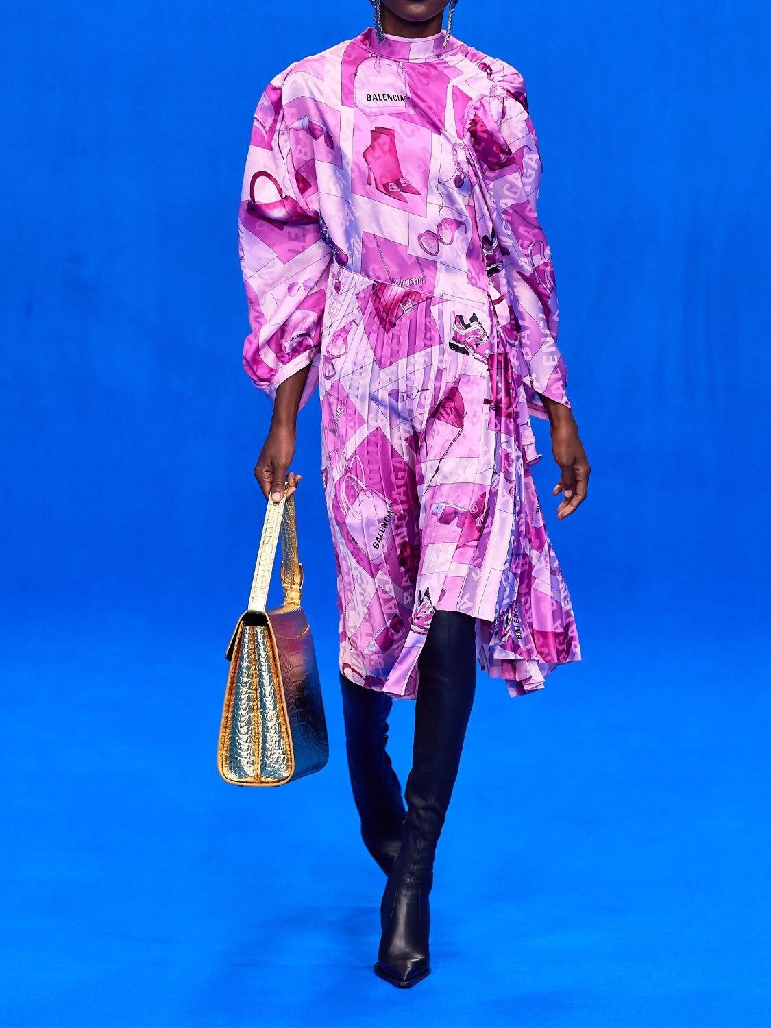 Balenciaga Asymmetric Printed Crepe Dress in Pink - Save 55% - Lyst