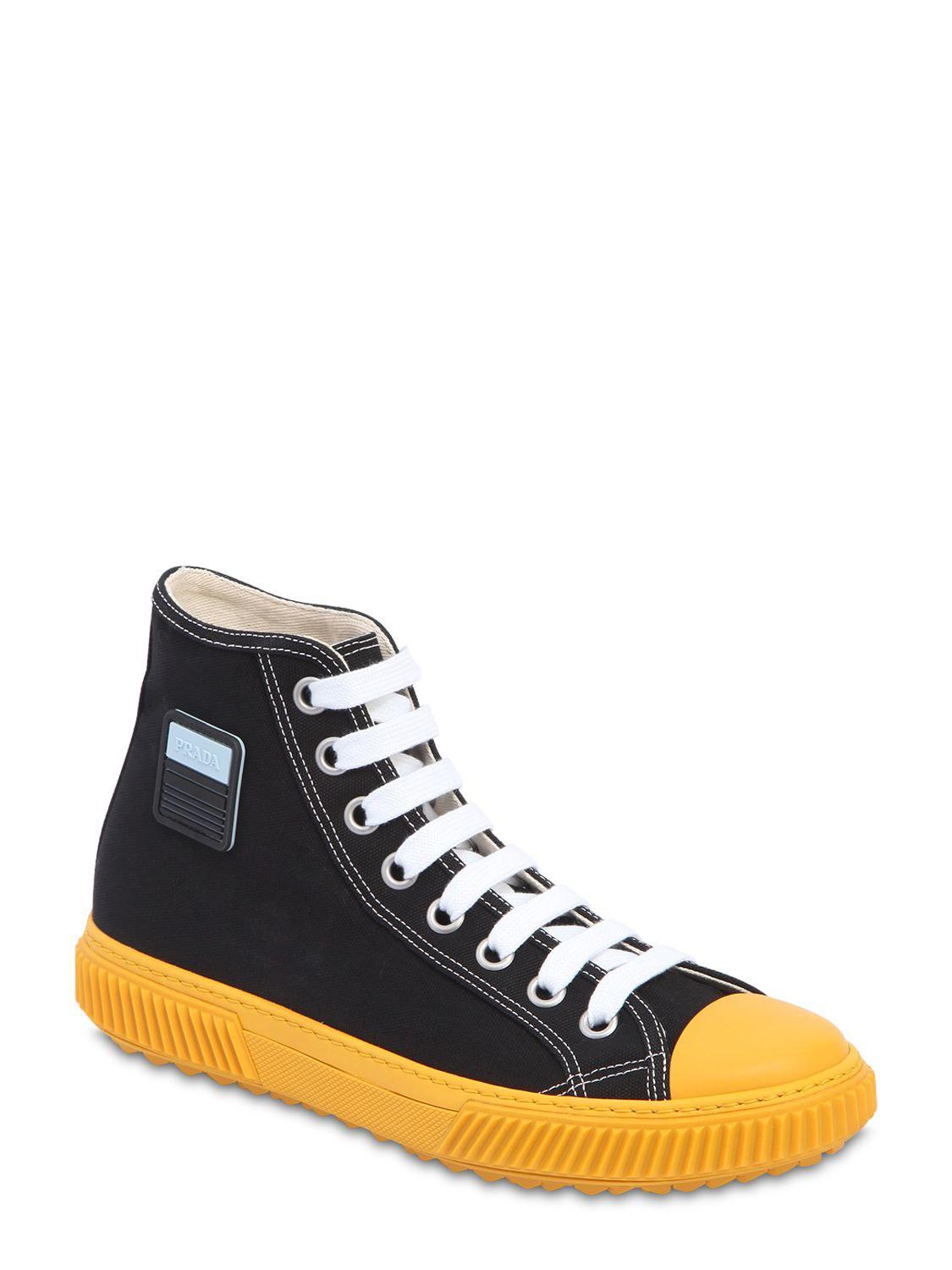 prada stratus