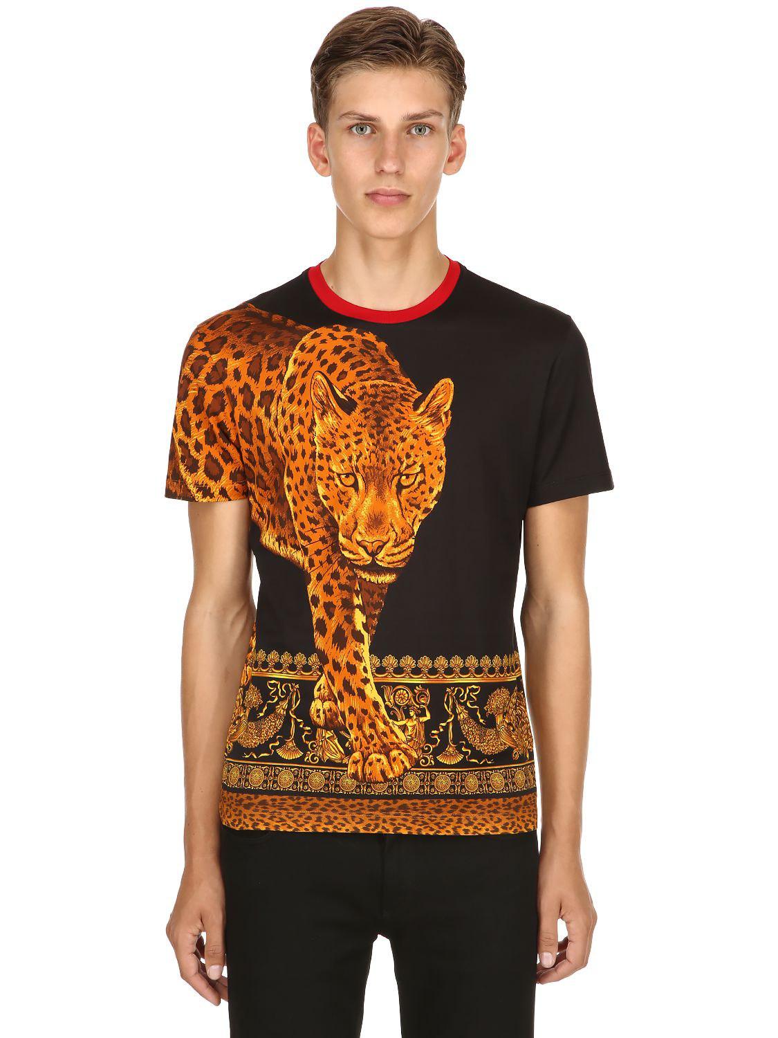 Versace Leopard Printed Cotton Jersey T-shirt in Black/Gold 