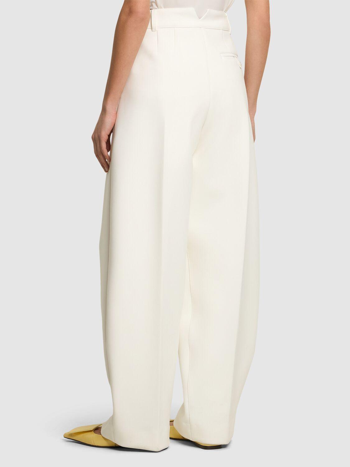 Jacquemus Le Pantalon Ovalo ハイライズパンツ Jacquemus Le Pantalon Ovalo Trousers | Neutrals | FARFETCH AO