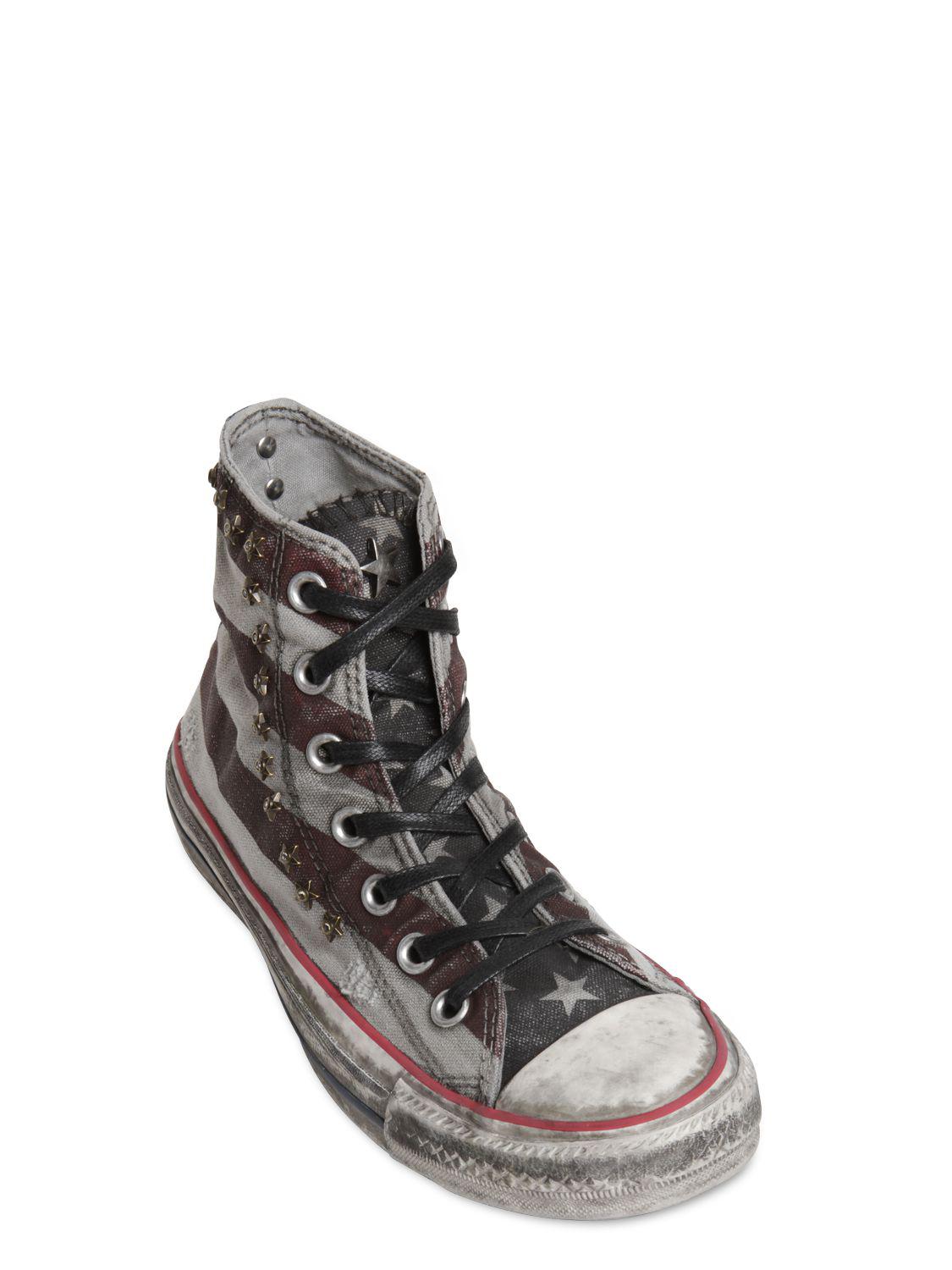 converse star and bars