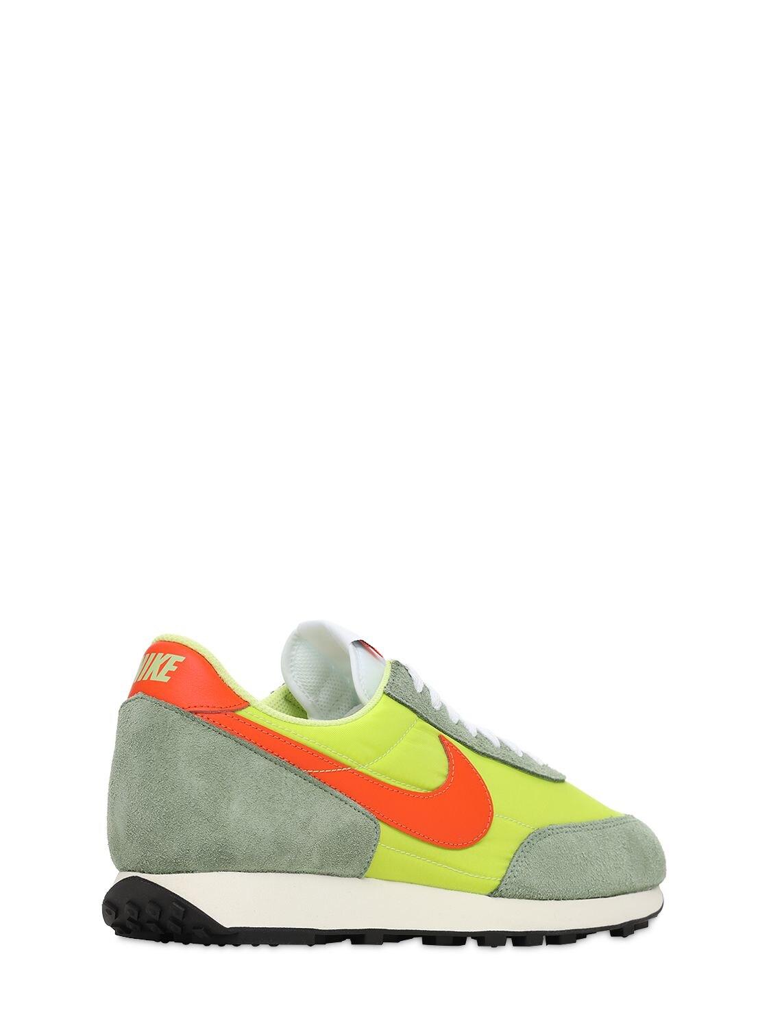 nike daybreak lime green