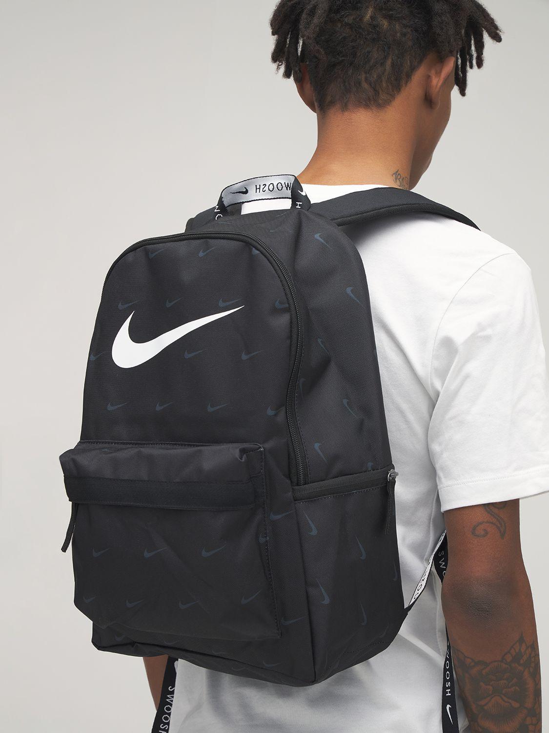 Nueva Zelanda Invitación Crítico Nike Swoosh Heritage Backpack in Black for Men | Lyst