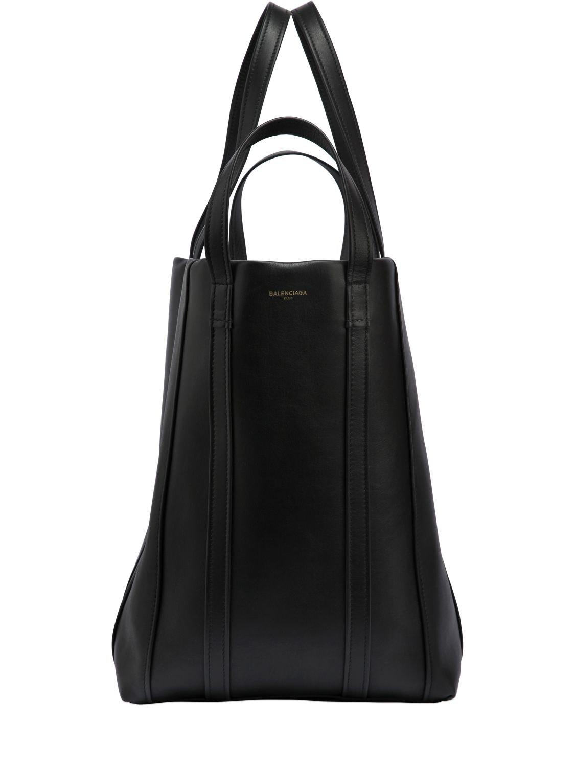 tabby shoulder bag 26 in signature canvas with beadchain