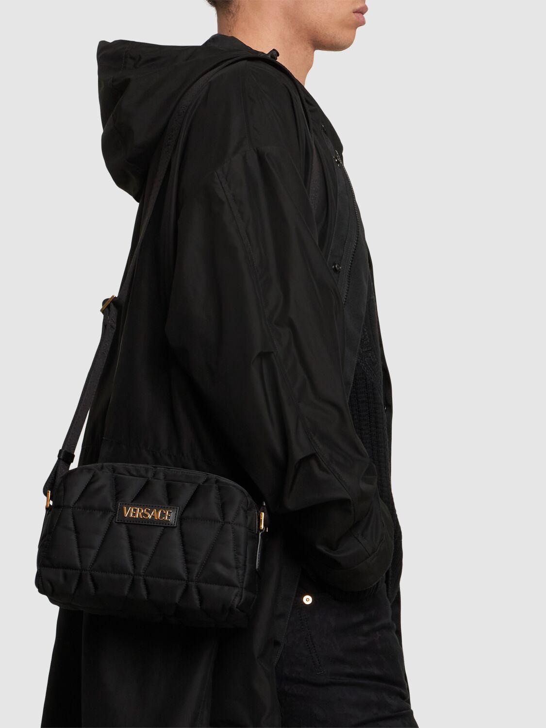 メンズ Versace メッセンジャーバッグ | オンラインセールは最大
