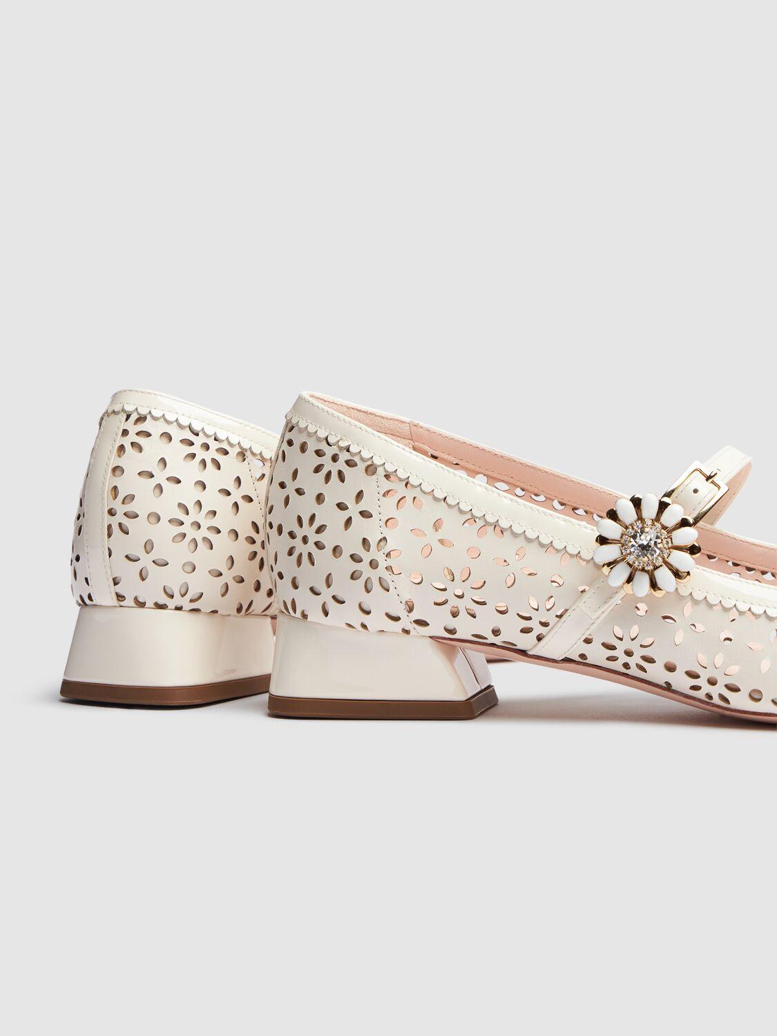 【ROGER VIVIER】Tres Vivier クリスタル付き サテン ミュール ROGER VIVIER】Tres Vivier クリスタル付き サテン ミュール