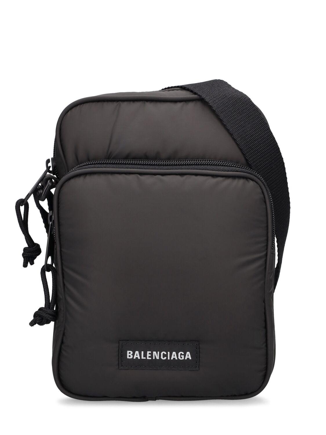 BALENCIAGA エクスプローラーボディメッセンジャーバッグ