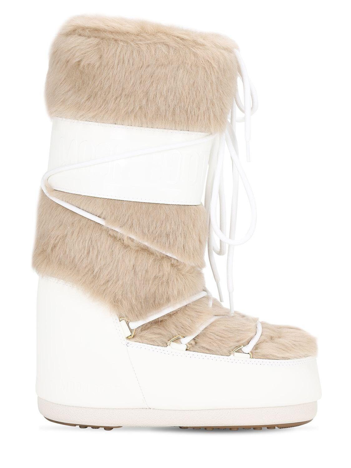 Moon Boot Classic Faux Fur Boots in White | Lyst UK