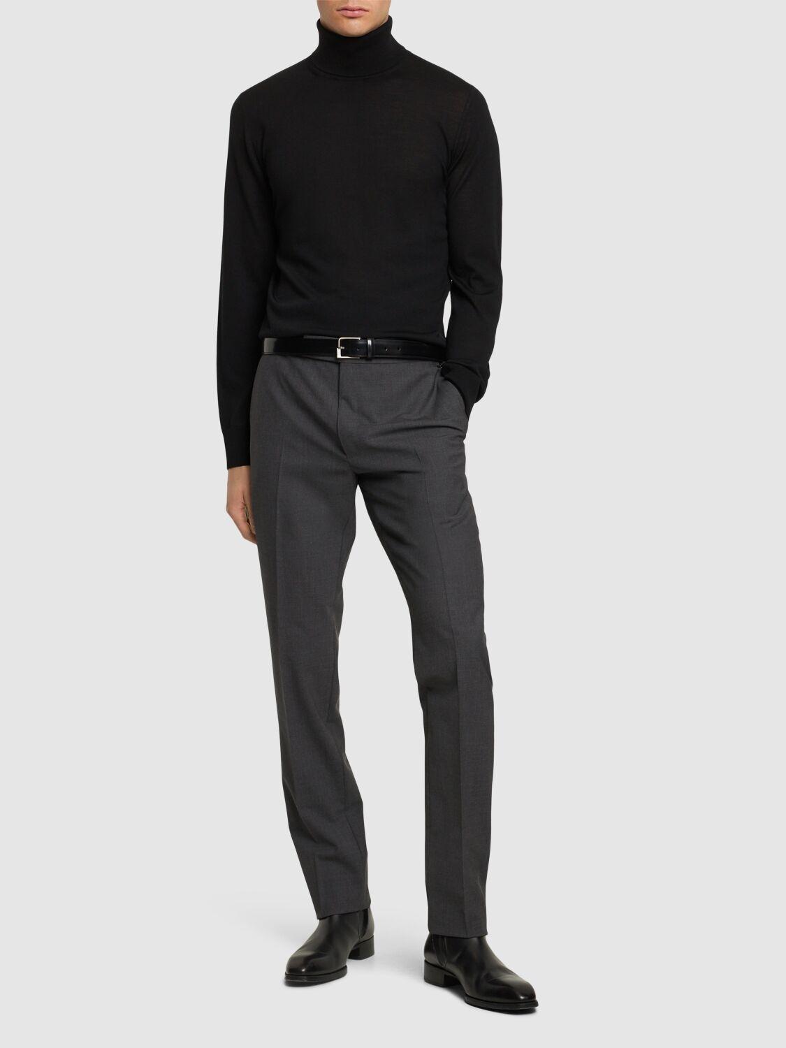 Tom Ford メンズ グレー Shelton クラシックパンツ パンツ Tom Ford メンズ グレー Shelton クラシックパンツ パンツ