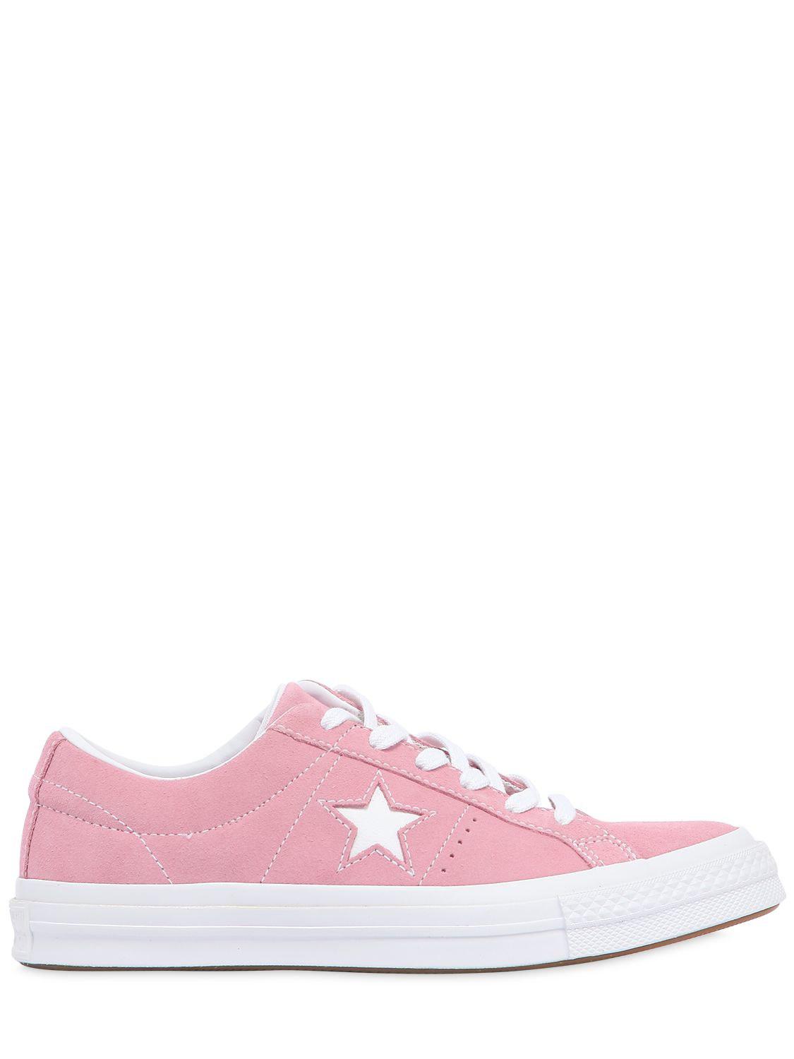 Sneakers \