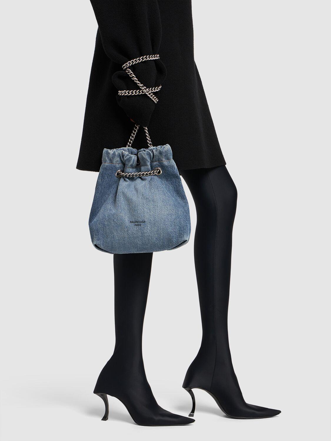 ◆春カラー◆【BALENCIAGA】Small Crush デニムトートバッグ Balenciaga Small Crush デニムトートバッグ ブルー | Lyst
