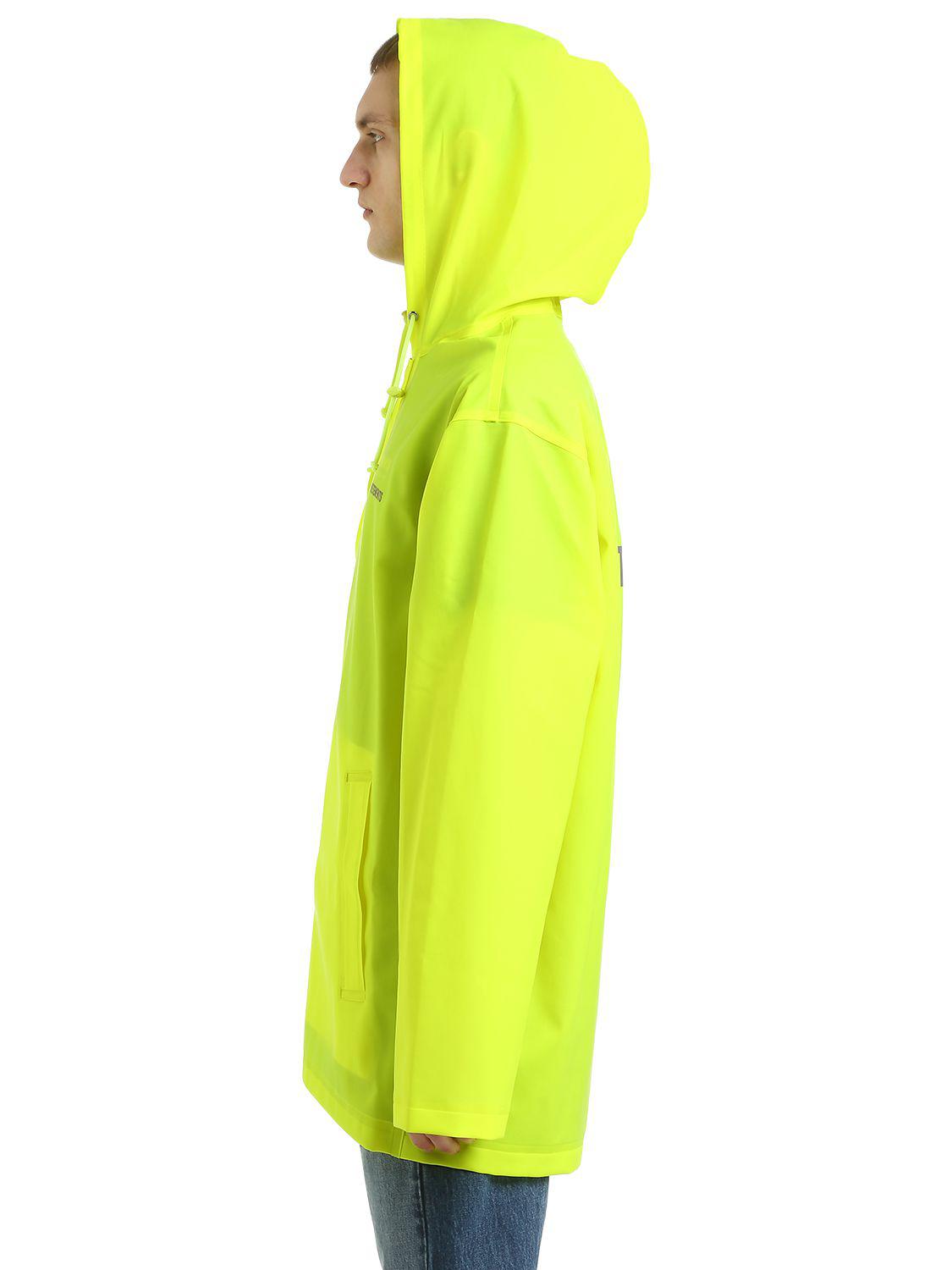 Vetements Logo Printed Rubberized Raincoat in Yellow for Men - Lyst
