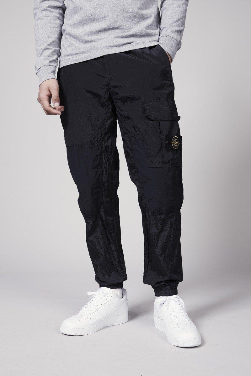 Stone Island Synthetic 30617 Nylon Metal Ripstop Pants in Black for Men -  Lyst
