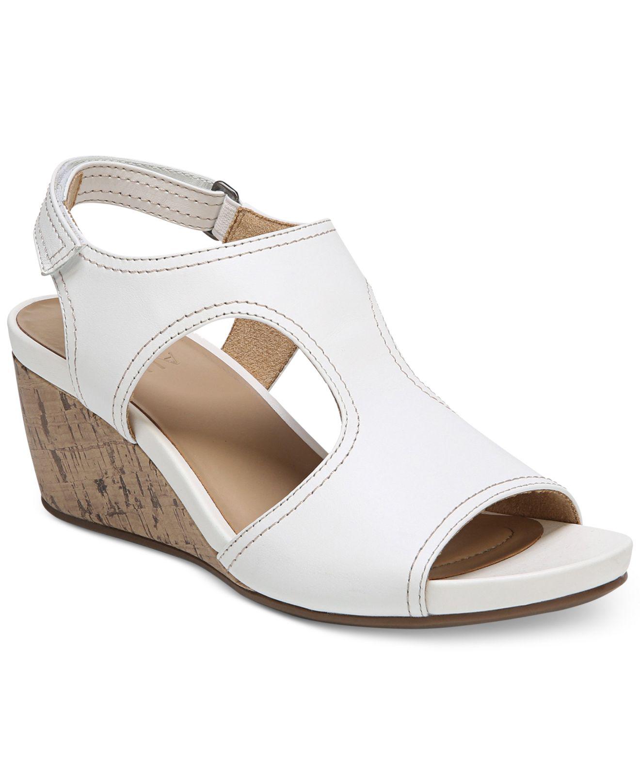 naturalizer women's cinda wedge sandal