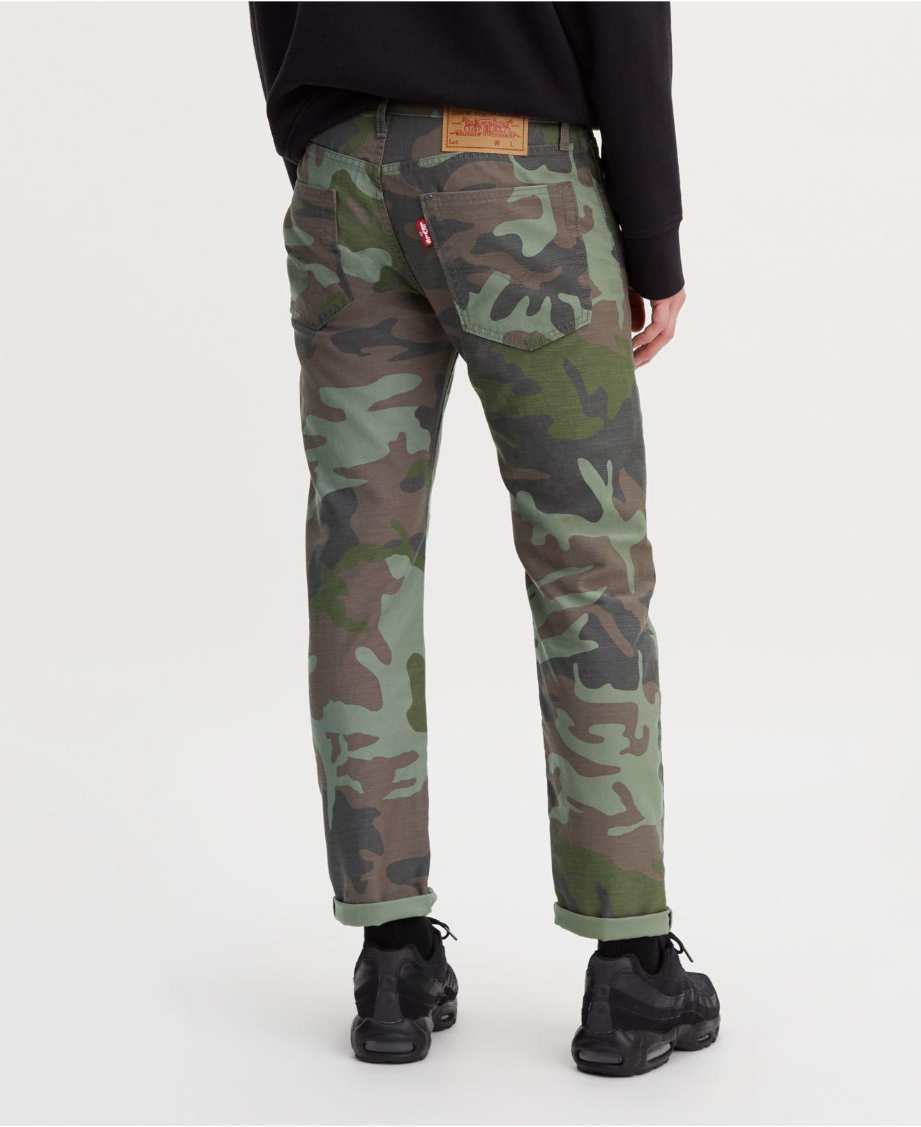 camo levis