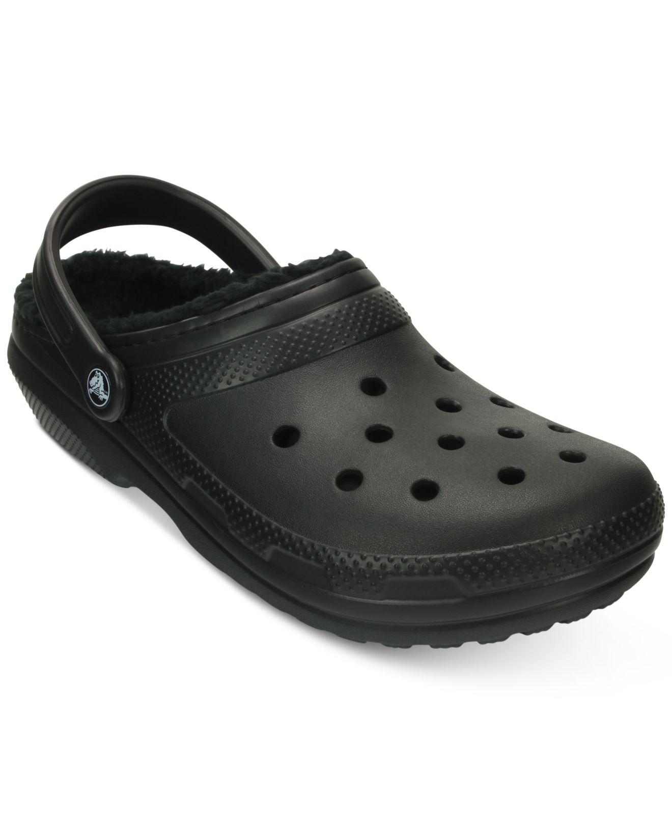 Crocs™ Classic Lined Clogs From Finish Line in Black | Lyst